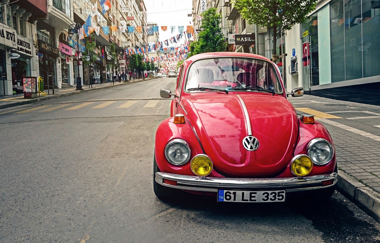 5 Smart Tips To Help You Buy Your First Car
