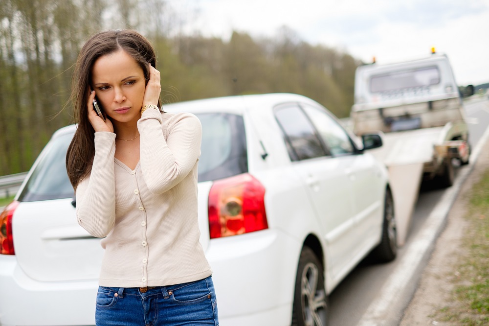 6 Signs To Know That Your Car Needs Prompt Servicing by Experts