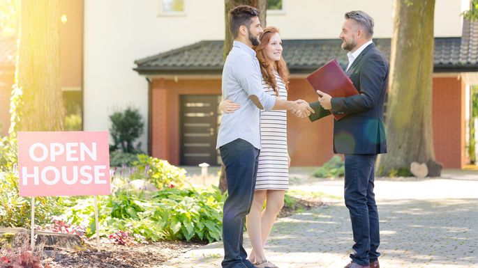 real estate broker